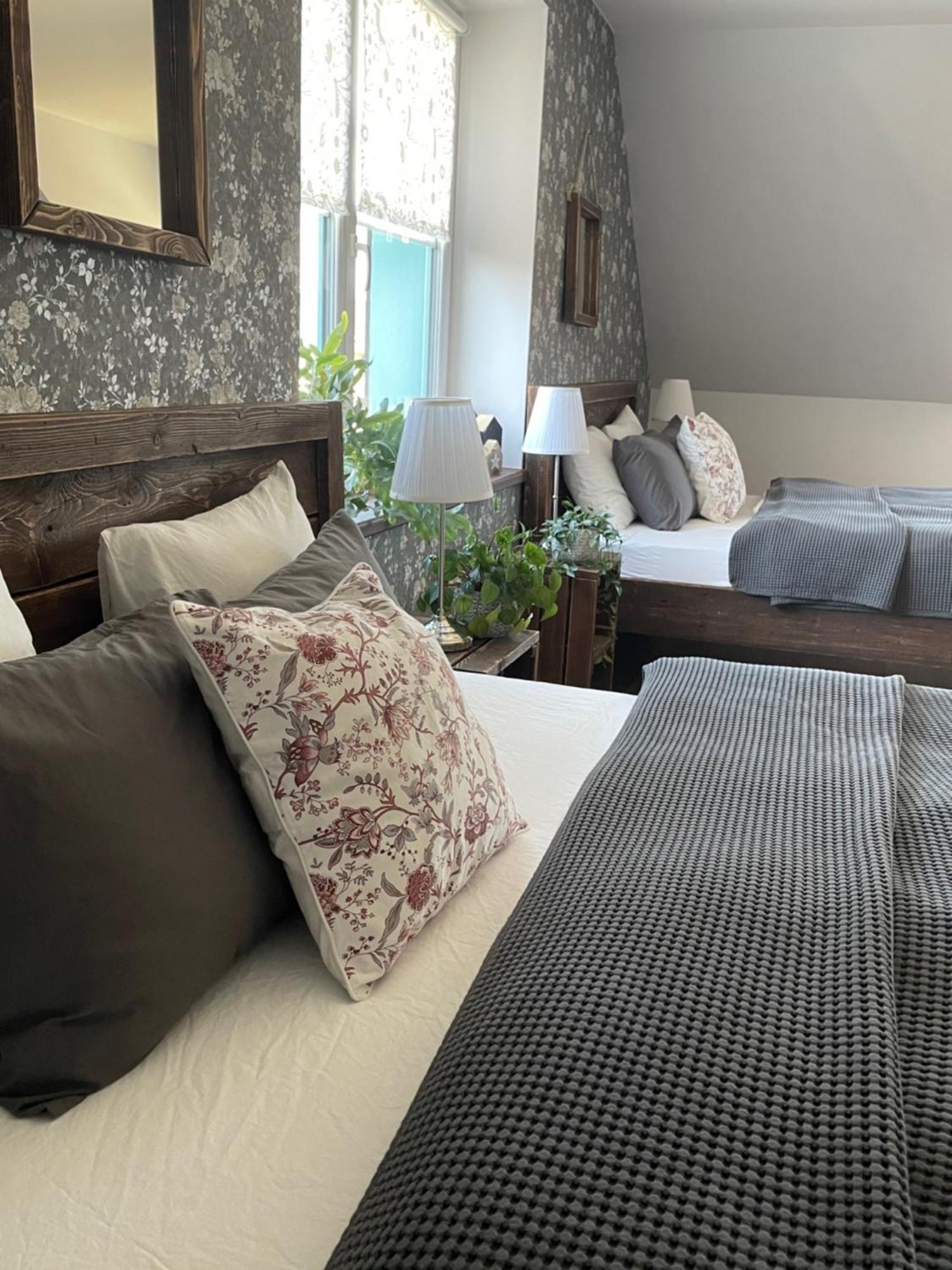 Orchardhouse Farmhouse, Wellness Chrast  Экстерьер фото
